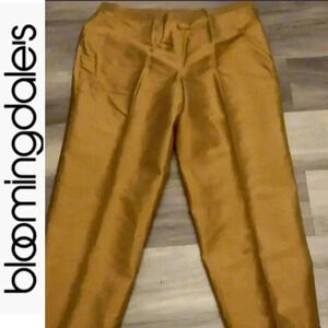 Bloomingdale's Silk Fashion Gold Capris